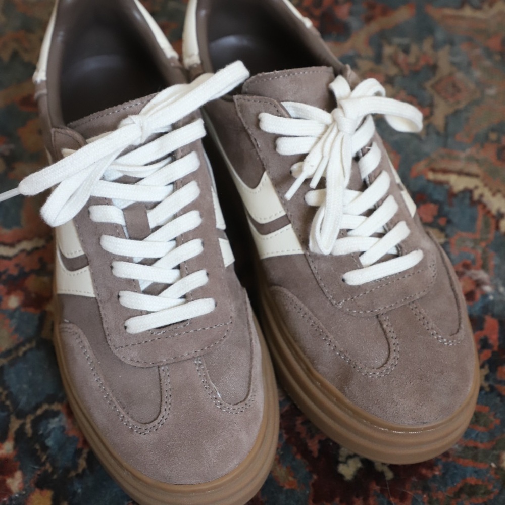 Steve Madden Dodge Expresso sneakers size 8.5 - Picture 2 of 2